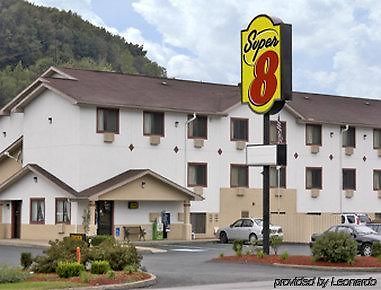 Hotel Super 8 Butler Exterior foto